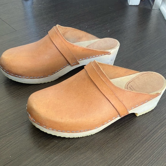 Swedish wooden clogs - Picture 1 of 6